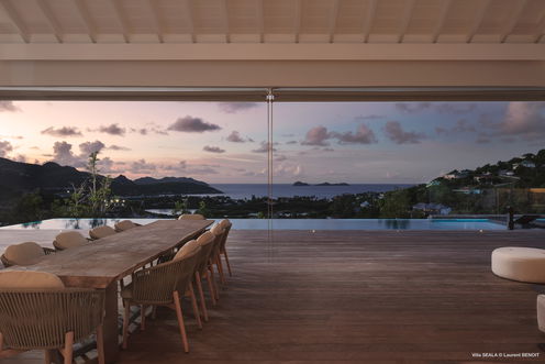 VILLA SEALA KITCHEN & DINING AREA 5