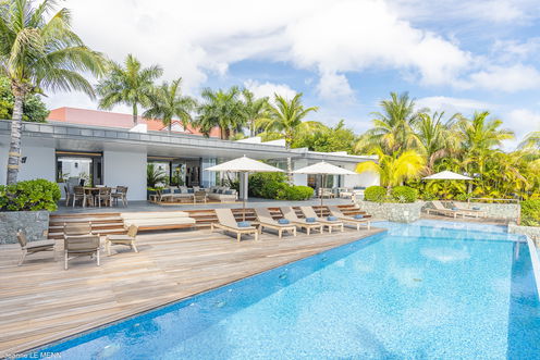 VILLA ROXANE POOL & TERRACE 11