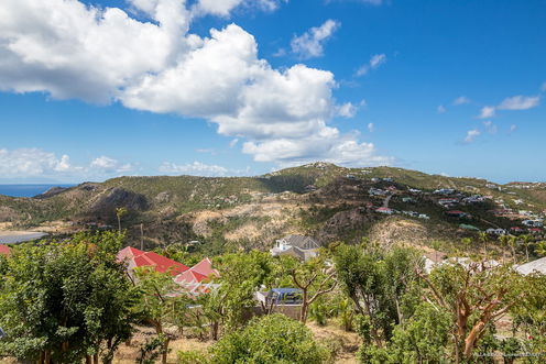 VILLA SUPERSKY OUTDOORS & ENTRANCE 1