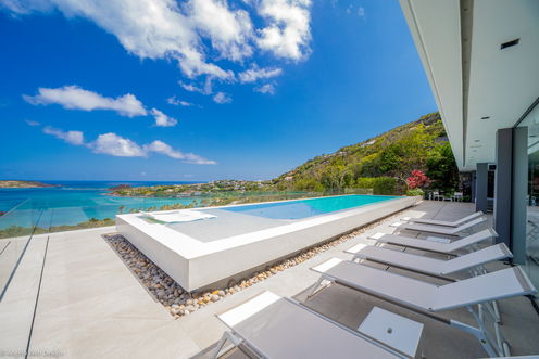 VILLA TURTLE POOL & TERRACE 1