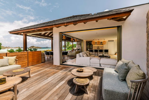 VILLA TOURMALINE OUTDOOR LOUNGE AREA 1