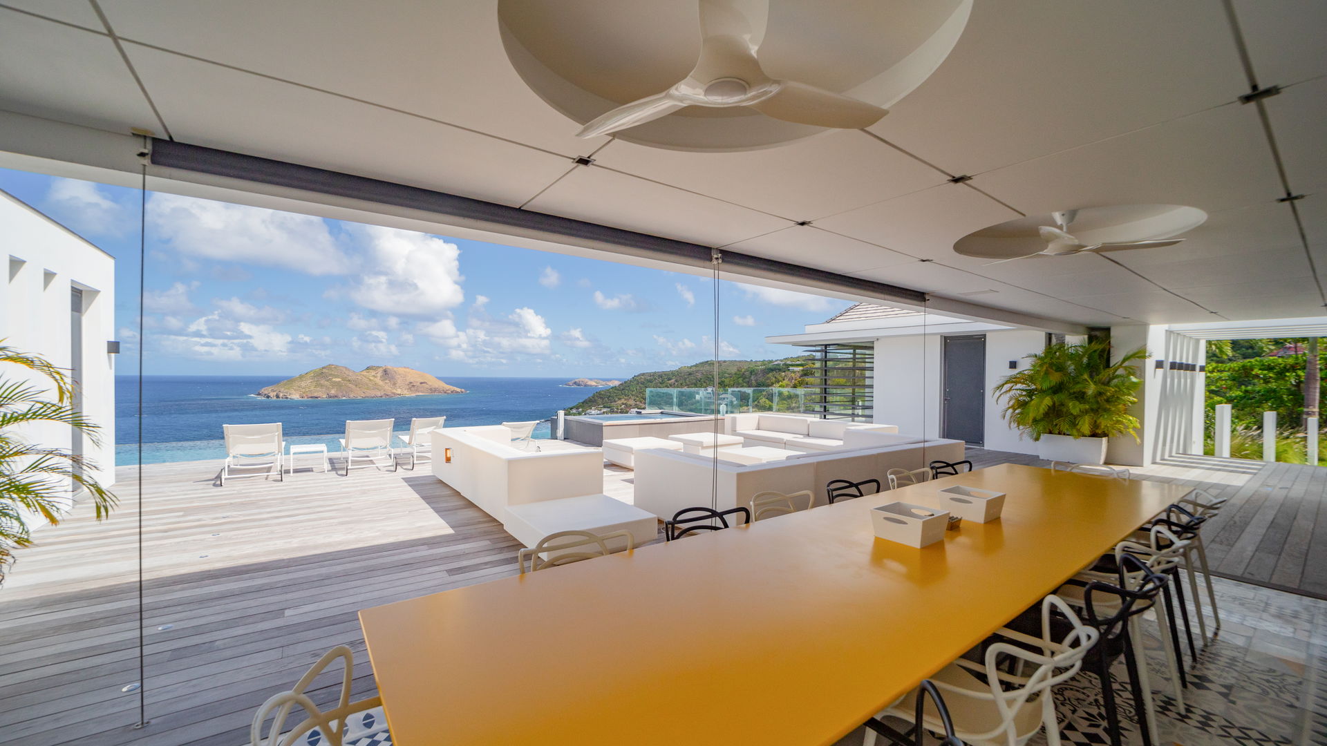OUTSIDE DINING AREA