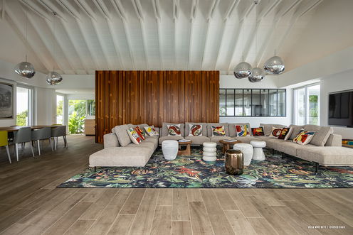 VILLA WINE NOTE LIVING AREA 6