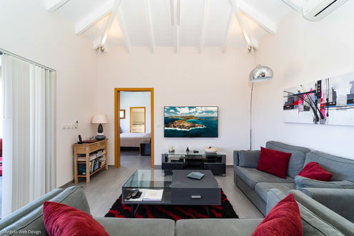 VILLA SUITE ACAJOUS LIVING AREA 1