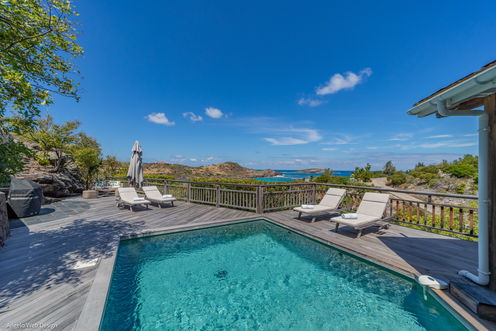 VILLA LAGON JAUNE ESTATE STBARTS MYVILLAINSTBARTH 4.jpeg