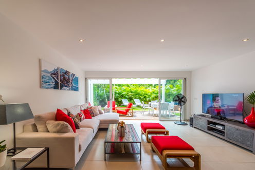 VILLA YELLOW TAIL LIVING AREA 1