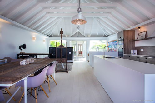 VILLA RIVE GAUCHE DINING AREAS 2