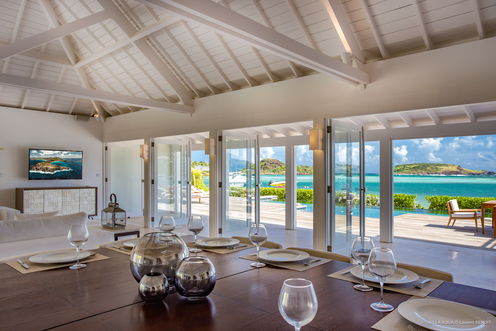 VILLA BLUE KITCHEN & DINING 2