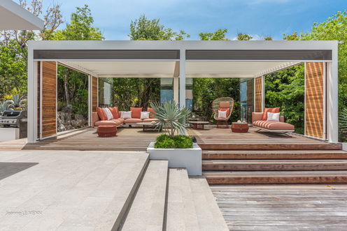 VILLA PALM SPRINGS OUTDOOR LOUNGE 1