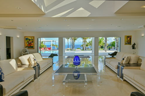 VILLA GOOD NEWS LIVING AREA 1