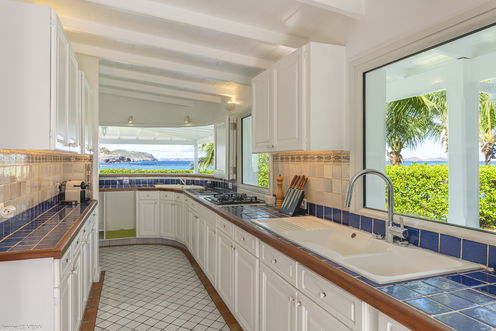 VILLA SAND CASTLE KITCHEN & DINING AREA 4