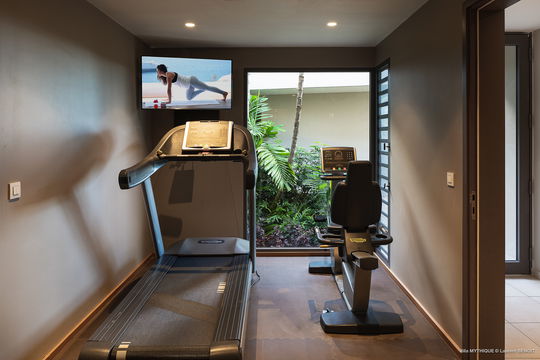 VILLA MYTHIQUE FITNESS & SAUNA 1