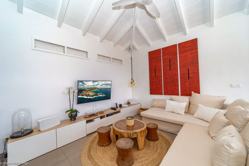 VILLA ROCHES BRUNES LIVING AREA