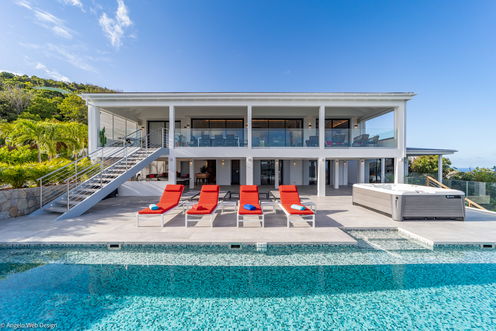 VILLA VOYAGE POOL & TERRACE 10.jpeg