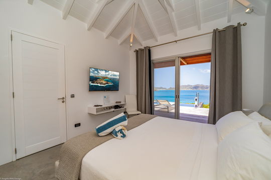 VILLA POINTE MILOU BEDROOM2 1