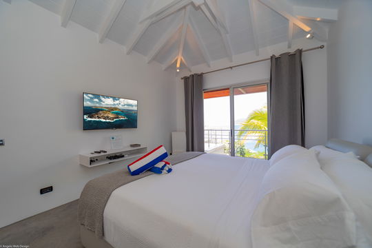 VILLA POINTE MILOU BEDROOM3 1