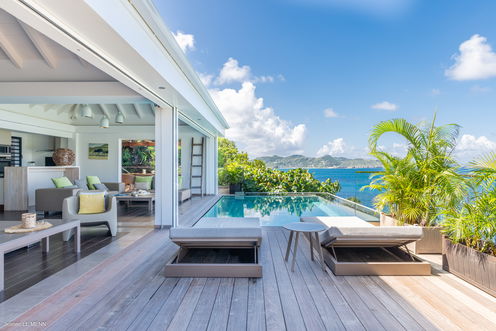 VILLA UPSIDE POOL & TERRACE 0