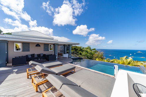 VILLA VAGUE BLEUE POOL & TERRACE 5.jpeg
