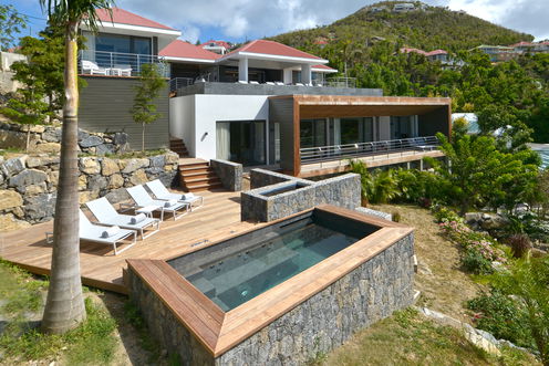 VILLA THE SOURCE OUTDOORS 1