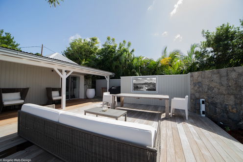 VILLA ETOILE BRILLANTE OUTDOOR LOUNGE 1