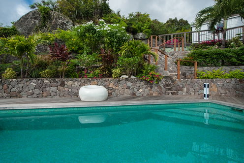 VILLA KIARA POOL & TERRACE 3