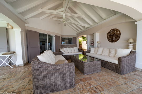 VILLA TERRE INDIGO OUTDOOR LOUNGE 1