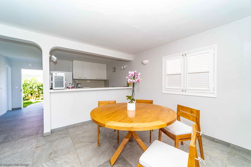 VILLA DAHOUET LIVING & DINING AREAS 7