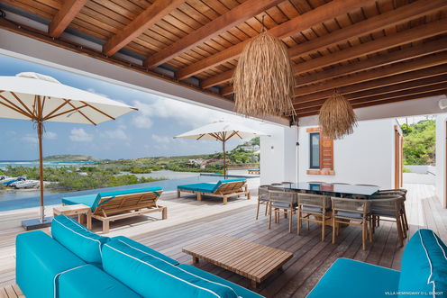 VILLA HEMINGWAY OUTDOOR LOUNGE & DINING 1