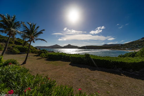 VILLA ROSEBUD OUTDOORS 1