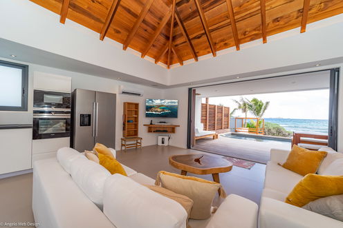 VILLA PRANA LIVING AREA 2.jpeg