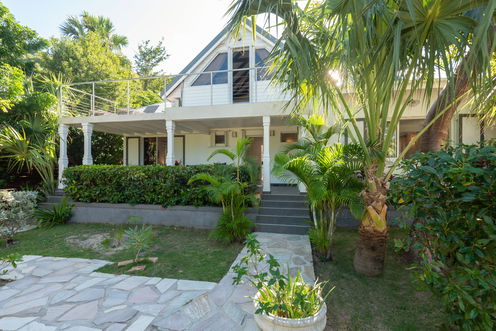 VILLA SEASIDE OUTDOORS 1