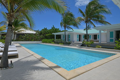 VILLA KUMARA POOL & TERRACE 8.JPG