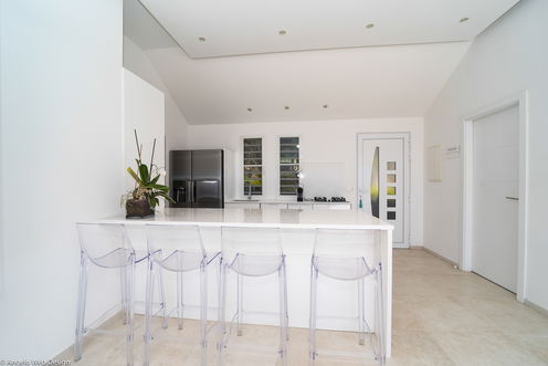 VILLA NIKAIA DINING & KITCHEN 4
