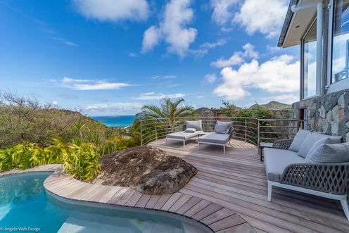 VILLA CHLOE POOL & TERRACE 2