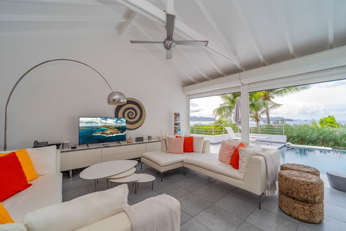 VILLA SKRUTTEN LIVING AREA 1