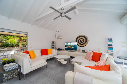 VILLA SKRUTTEN LIVING AREA 2