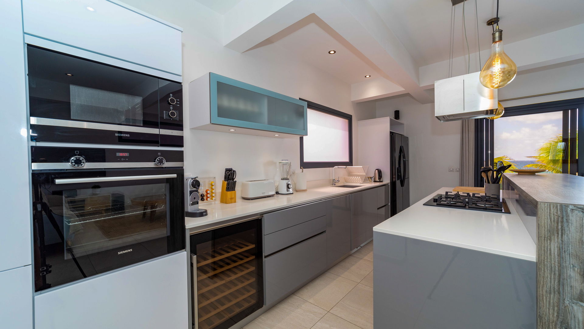 KITCHEN & DINING AREAS