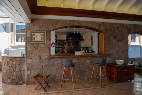 VILLA ABRI COTIER KITCHEN & DINING 4