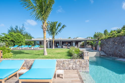 VILLA TAINOS POOL & TERRACE 4