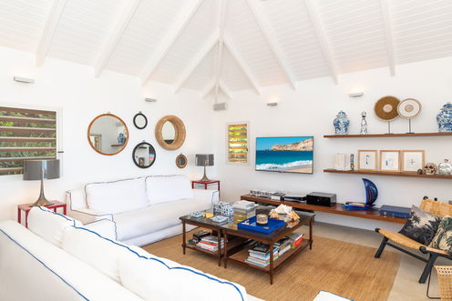 VILLA ROY LIVING 1