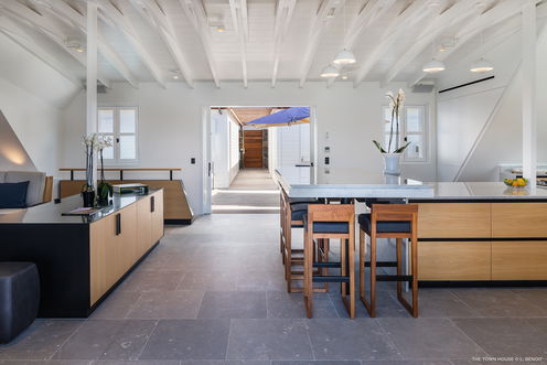 VILLA TOWN HOUSE KITCHEN & DINING 1