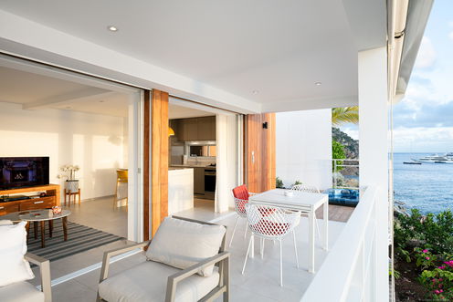 VILLA MIRAMAR TERRACE 3