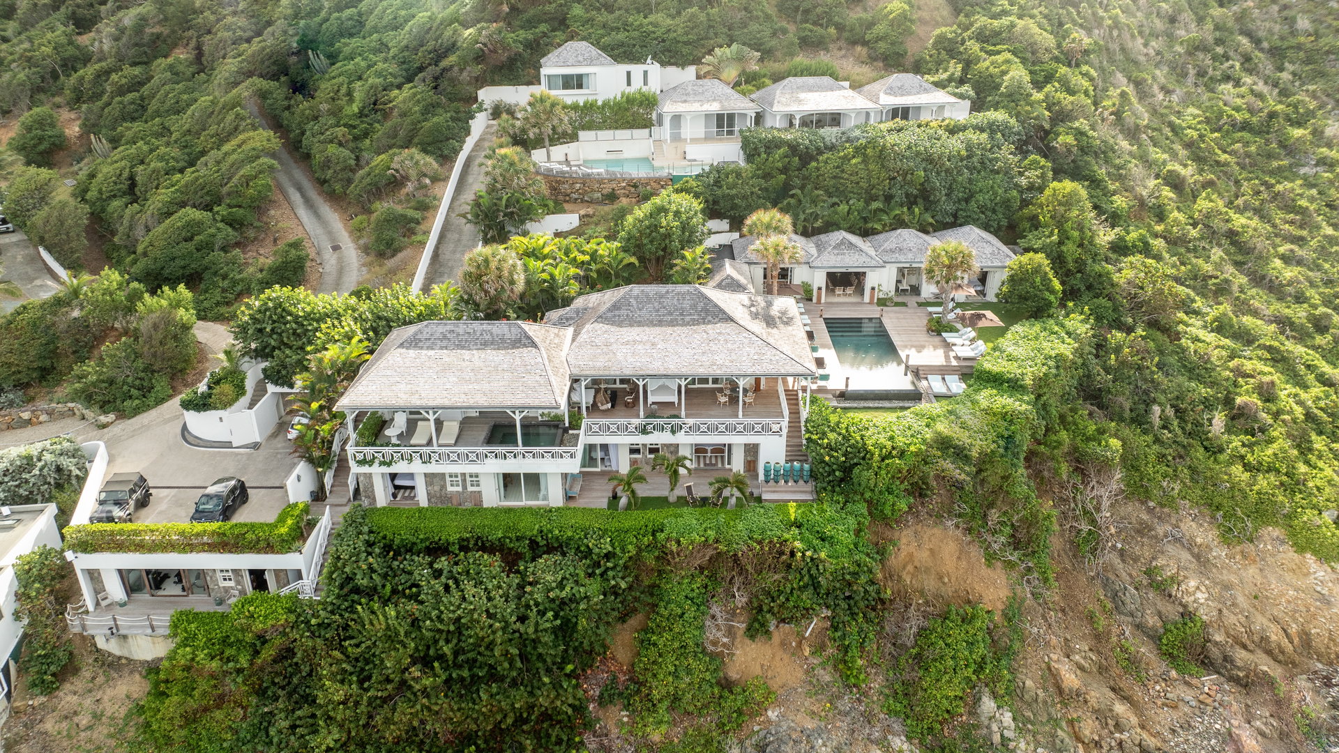 Gallery Image                     
                    2