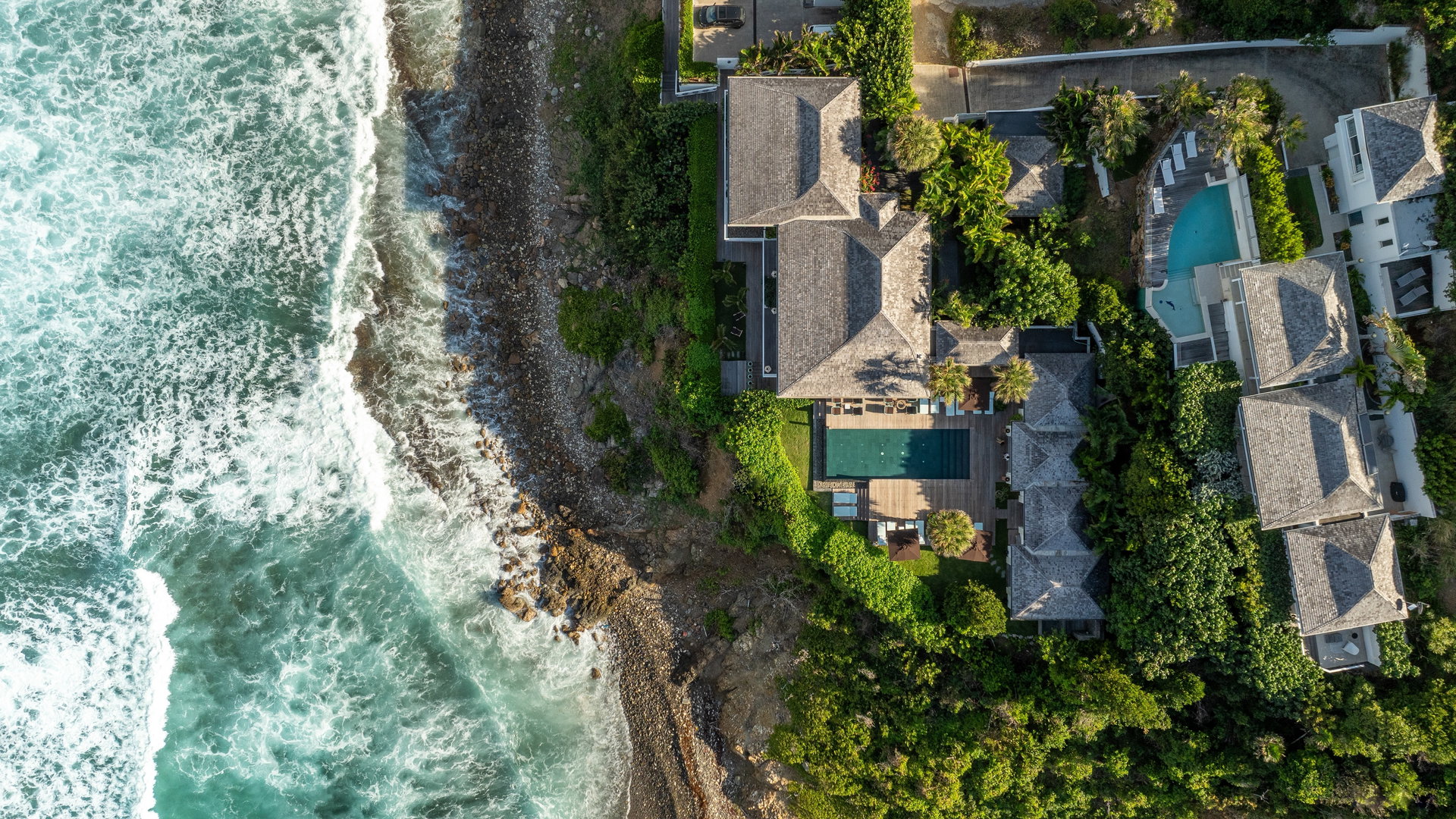 Gallery Image                     
                    4