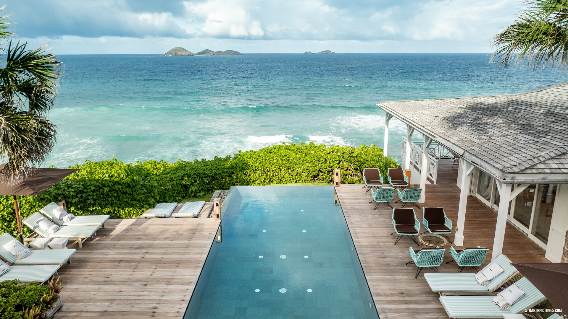 Gallery Image                     
                    5