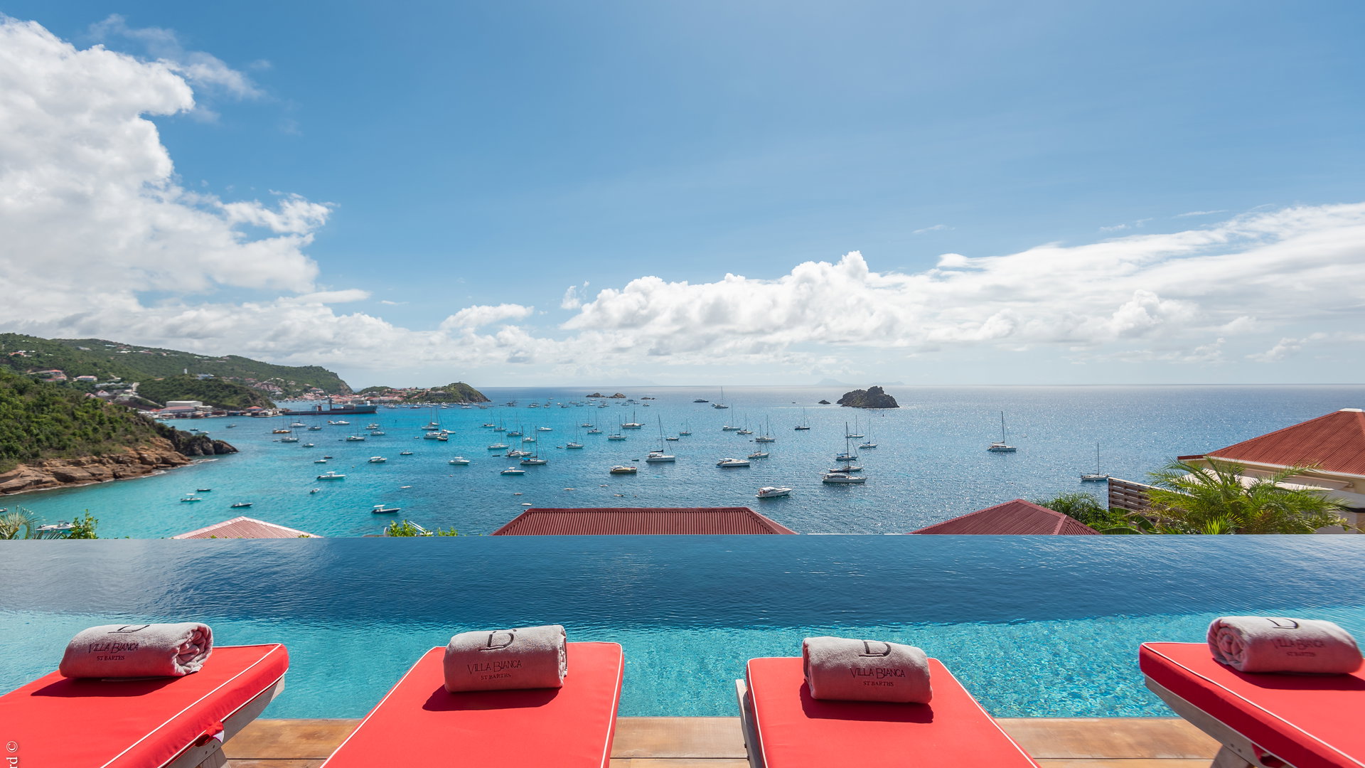 Gallery Image                     
                    4