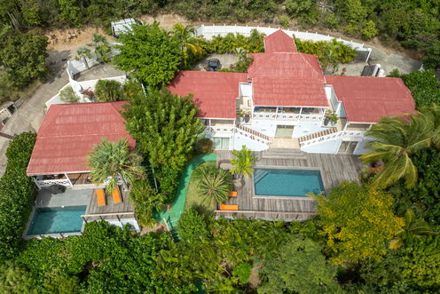 VILLA SAINT LOUIS ESTATE OUTDOORS 2