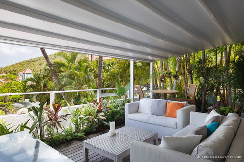 VILLA PULGA OUTDOOR LOUNGE AREA 2