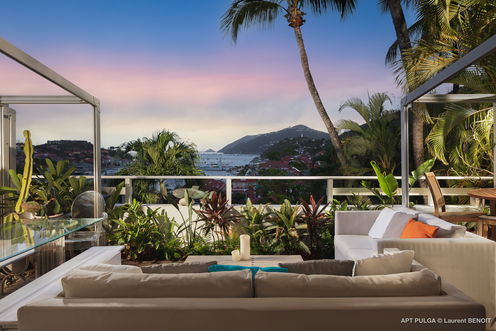 VILLA PULGA OUTDOOR LOUNGE AREA 5