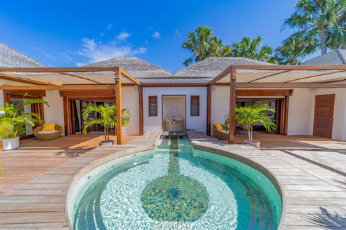 VILLA LA PLAGE PATIO 1